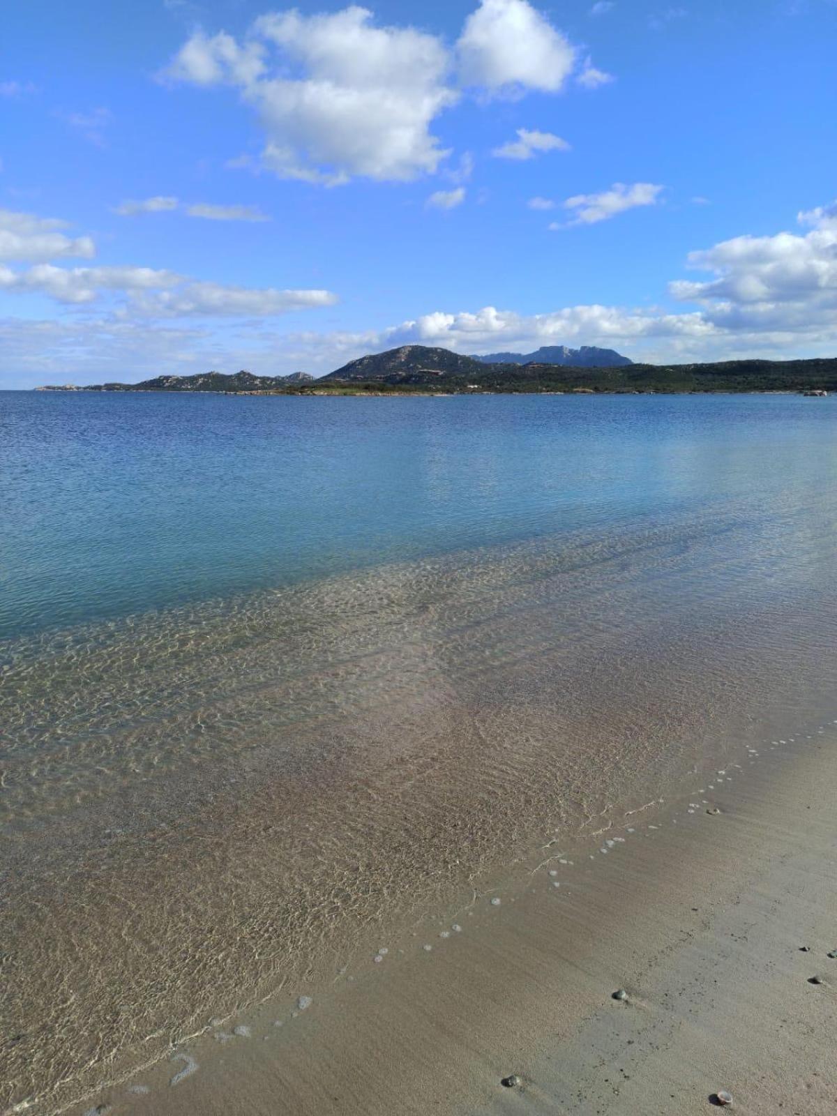 Appartamento Al Mare Vicino Olbia Murta Maria Exterior foto