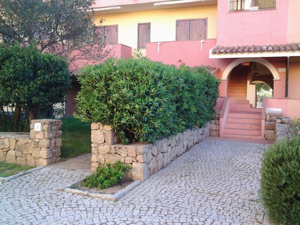 Appartamento Al Mare Vicino Olbia Murta Maria Exterior foto